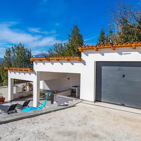 Kantrida Opatija Villa *